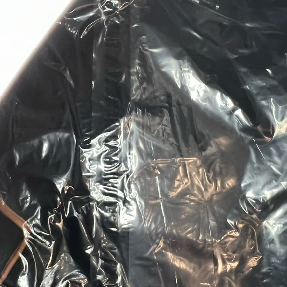 Tuckernuck Black Leather Trim Funnel Neck Piper Poncho NWT One Size - Picture 9 of 9